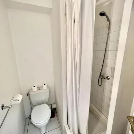 Le Cocon/studio/parking/confort/localisation Apartment