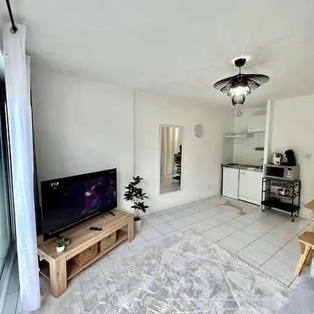 Apartment Le Cocon/studio/parking/confort/localisation *